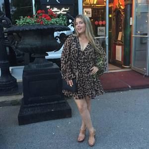 Meet your Posher, Cloé